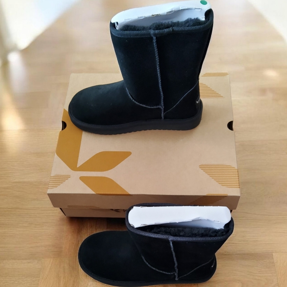 🔥Koolaburra by UGG Classic Short Womens  Black Winter Boots size 5W🔥 - Picture 2 of 12